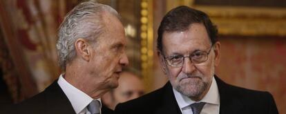 Pedro Moren&eacute;s, ministro de Defensa, con Mariano Rajoy