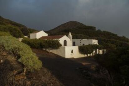 La ermita de Los Reyes, en El Hierro.