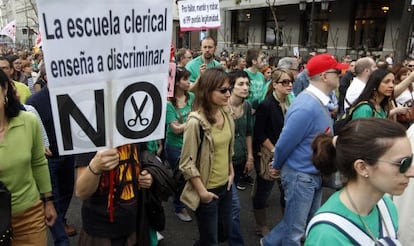 Manifestaci&oacute;n por la educaci&oacute;n en Madrid el 9 de mayo, d&iacute;a de huelga.