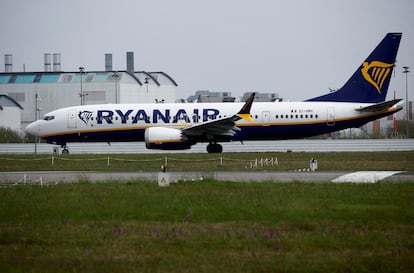 FILE PHOTO: A Ryanair Boeing 737 MAX 8-200 Aircraft prepares to take off from the Nantes Atlantique Airport in Bouguenais