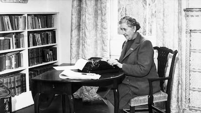 La escritora Agatha Christie, en 1946.
