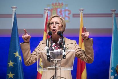 Rosa Díez en un acto en el aniversario de la Constitución, en Barcelona.