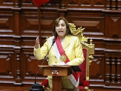 La nueva presidenta de Perú, Dina Boluarte.