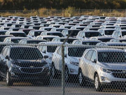 Veh&iacute;culos del modelo Equinox de Chevy en la planta de montaje en Ontario