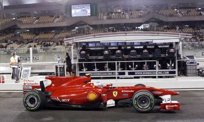 Fernando Alonso, en el pasado GP de Abu Dhabi.