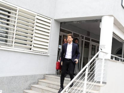 El cantante David Bisbal a su salida de los juzgados de Alcobendas, en Madrid, este martes.