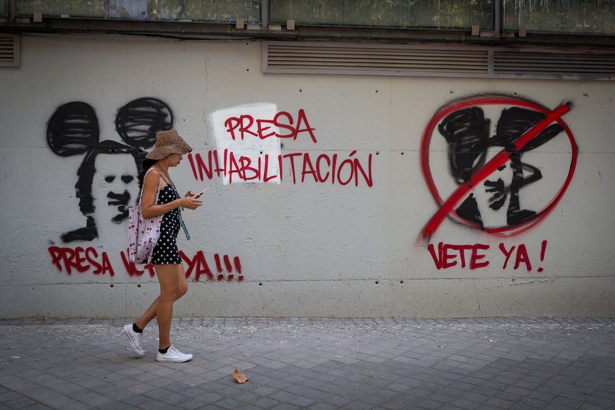 Enfado y resignación en Vallecas tras perder la concesión del estadio del Rayo: “Lo tenían que haber hecho hace tiempo”