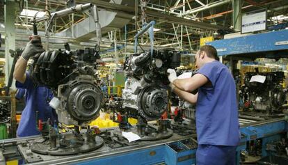 Cadena de montaje de la factoria de Ford en Almussafes (Valencia).