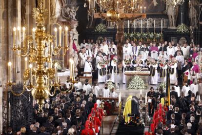 El funeral de Otto de Habsburgo, ayer en Viena.