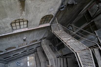 Patio interior en el edificio Ermita de la Ciudad de México.