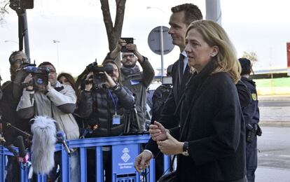 Urdangarin y la infanta Cristina a su llegada a los juzgados de Palma.