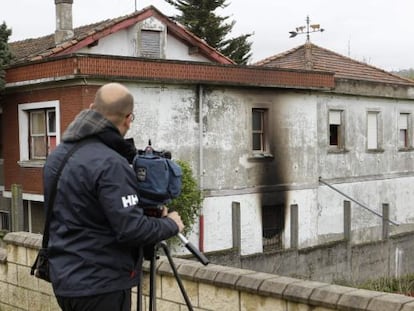 Imagen del inmueble en el que un vecino de Portugalete ha fallecido tras incendiarse el bajo en el que vivía.