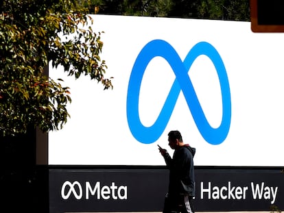 The Meta logo outside Facebook‘s headquarters in Menlo Park, California.