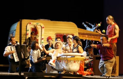 Imagen de la la ópera punk, “El tiempo de los gitanos”, de Emir Kusturica.