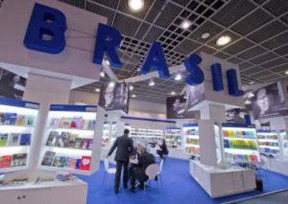 Expositor de Brasil en la Feria del Libro de Fráncfort (Alemania). La Feria del Libro de Fráncfort se celebra del 10 al 14 de octubre con Nueva Zelanda como invitada de honor.