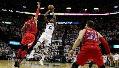 Momento del partido entre los Grizzlies y los Clippers.