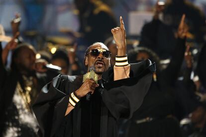 Snoop Dogg, cantante norteamericano, durante su actuación.