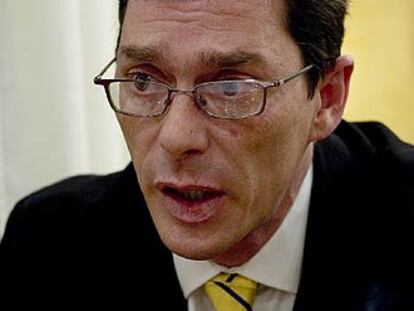 Juan Santolaria.