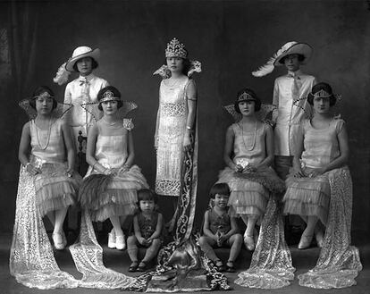 S.M. Beatriz Luthas de Limchin, primera Reina del Carnaval de la colonia chino-panameña, 1925. Cortesía: Colección Casa Museo Endara.