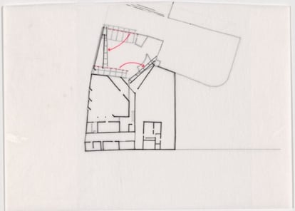 Un sketch inicial del plano de la intervención de Escobedo. El él se ilustra el gesto fundamental de la propuesta arquitectónica de Escobedo: la apertura de ‘La Tallera’ hacia la plaza pública.