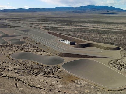 Vista aérea de "City", la megaescultura de arte terrestre de Michael Heizer, en Garden Valley, Nevada, el pasado 12 de agosto.
