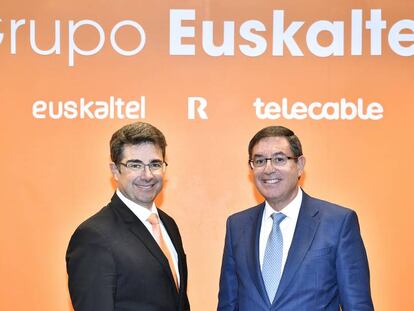 José Miguel García, consejero delegado de Euskaltel, y Alberto García Erauzkin, presidente de la operadora.