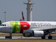 Un avión de TAP Air Portugal en el aeropuerto de Lisboa.