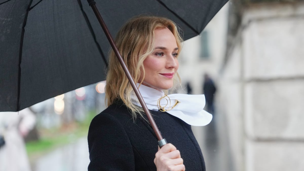 La solución ‘antifrizz’ para los días de lluvia: el espray superventas con más de 100.000 valoraciones