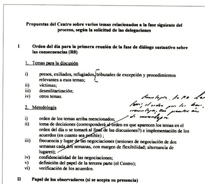 En la fase de diálogo, estos eran los temas para buscar acuerdos. Eguiguren tomó notas sobre el orden del día.