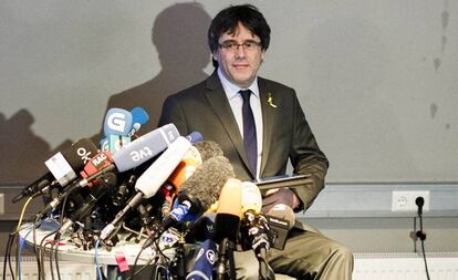 Carles Puigdemont durante la rueda de prensa que ofreció este sábado en Berlín.