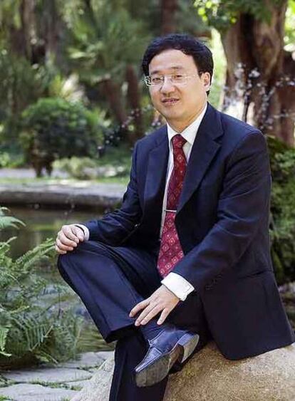 Hu Caiyong, jefe de RedFlag.