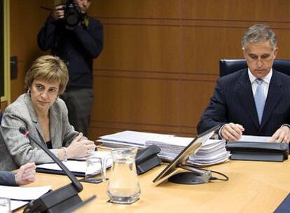 Azkarate y Vidarte, en una comparecencia en la Comsión de Cultura del Parlamento en mayo pasado sobre la gestión del Guggenheim.