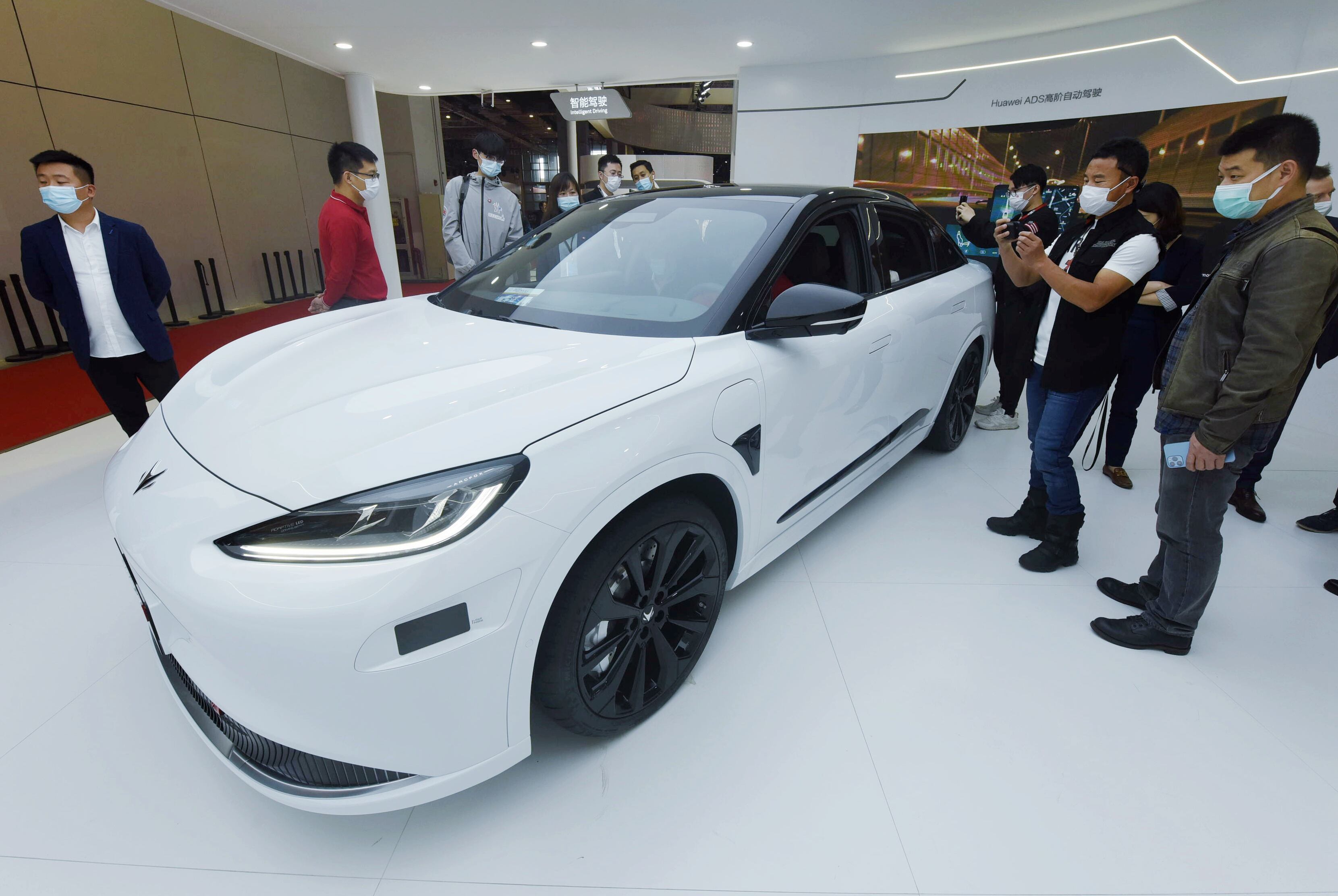 Un Arcfox Alpha S eléctrico del grupo chino BAIC.