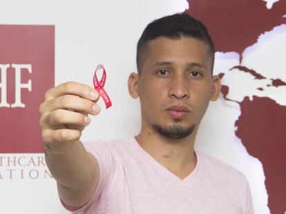 Carlos José Díaz, venezolano que emigró al Perú para conseguir un tratamiento contra el VIH.