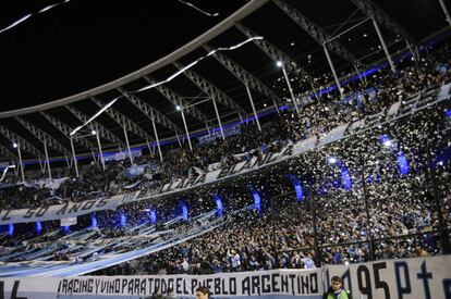 Afiiconats del Racing Club.