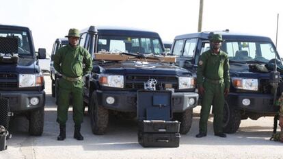 Unidad antiterrorista en Mauritania entrenada por la Guardia Civil española, un clon de la que este cuerpo utilizó en su lucha contra ETA.