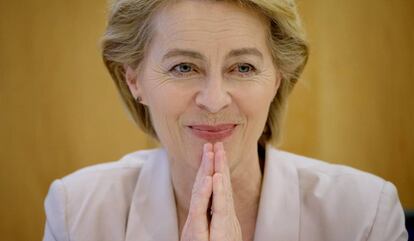 Ursula von der Leyen, durante la entrevista con EL PAÍS y los medios de LENA el 17 de julio de 2019 en Berlín.