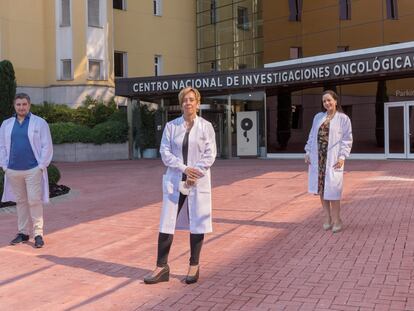 David Olmeda, Marisol Soengas y Daniela Cerezo,científicos del Grupo de Melanoma del Centro Nacional de Investigaciones Oncológicas.