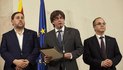 Jordi Turull, a la dreta, amb Puigdemont i Junqueras.