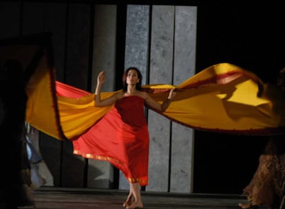 Imagen del montaje de Atalya de Medea, La extranjera, una adaptación de Carlos Iniesta del mito clásico
