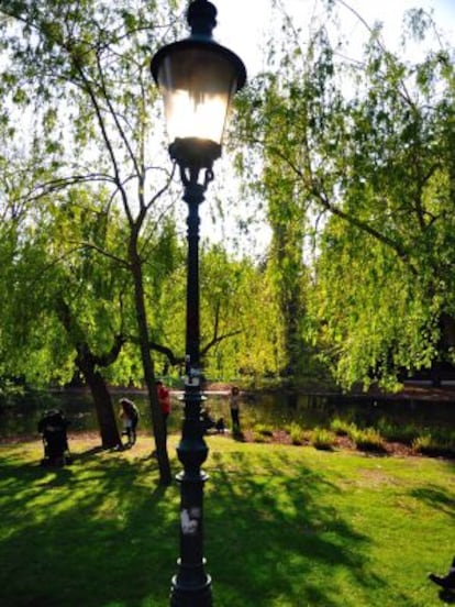 El Stadtpark, en el Ringstraße de Viena, es el parque público más antiguo de la ciudad.