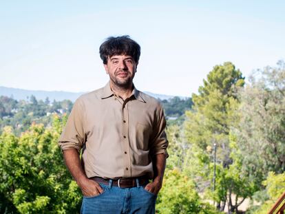 Karl Deisseroth, en el campus de la Universidad de Stanford (California) el pasado 13 de julio.