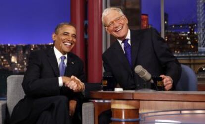 Barack Obama con el presentador David Letterman en su 'Late show'. Los dos, muy afeitados.