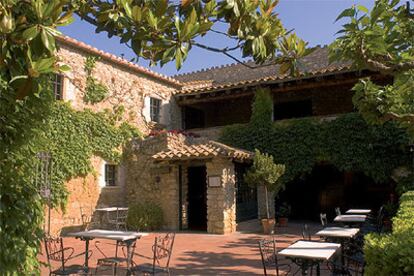 Terraza de Mas Pau, en las cercanías de Figueres (Girona).