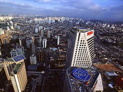 La gigantesca ciudad de São Paulo alberga 11 millones de habitantes.