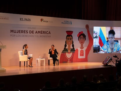 Claudia Sheinbaum, Pepa Bueno y Francia Márquez, durante el diálogo 'Mujeres de América por los derechos y el bienestar', el 31 de mayo en Ciudad de México.