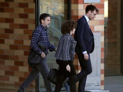Oriol Pujol sortint de la presó de Brians 2, al març.