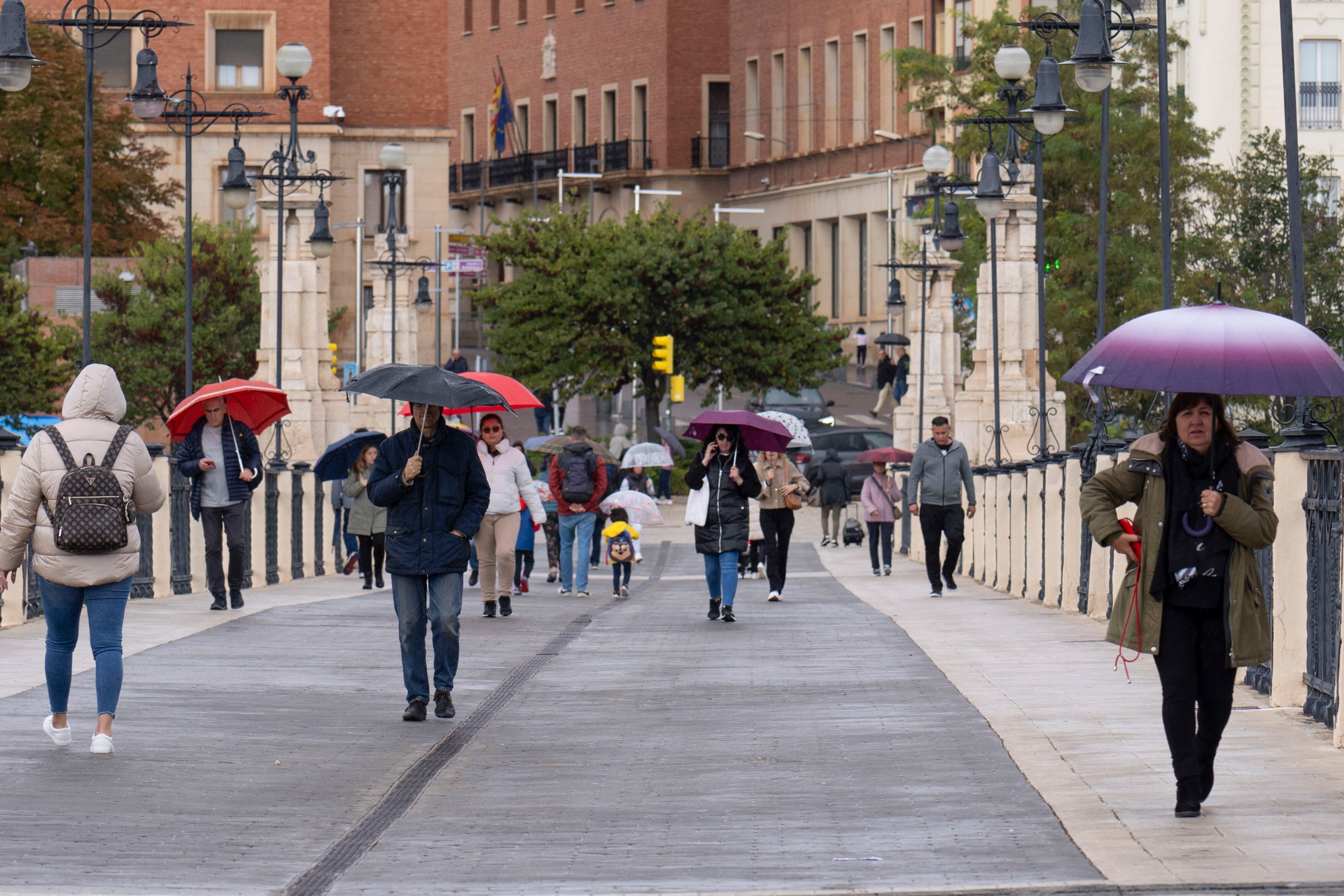 La dana pone a nueve comunidades en alerta por fuertes lluvias, que es rojo en la Comunidad Valenciana 