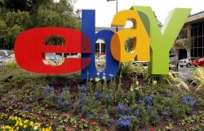 El logo de eBay en la sede de la compa&ntilde;&iacute;a.