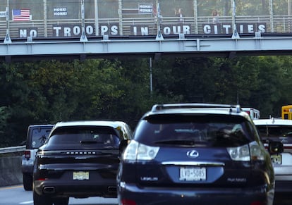 "No troops in our cities", Chicago
